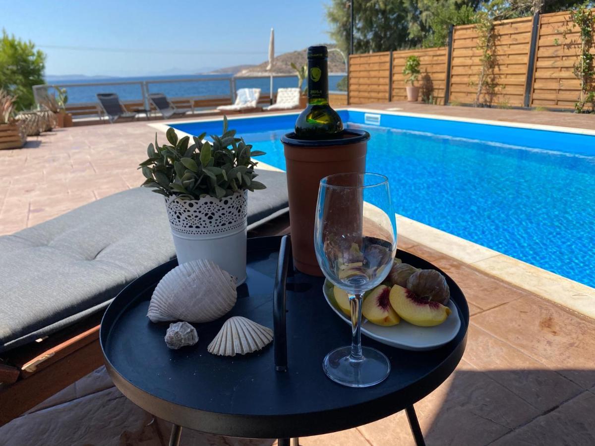 Seascape luxury villas Agia Marina  Exterior foto